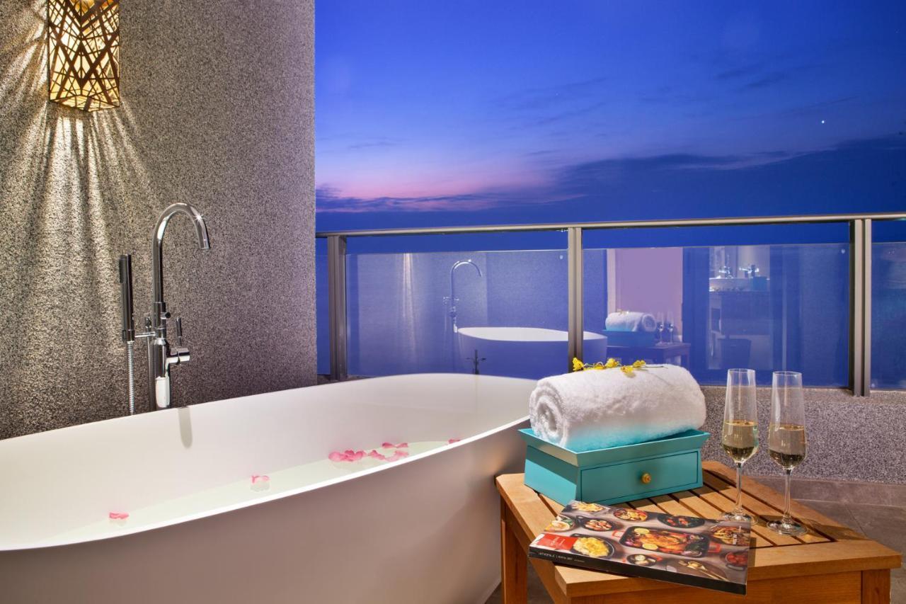 ホテル Wyndham Grand Plaza Royale Shuangyue Bay Huizhou Fuchao エクステリア 写真